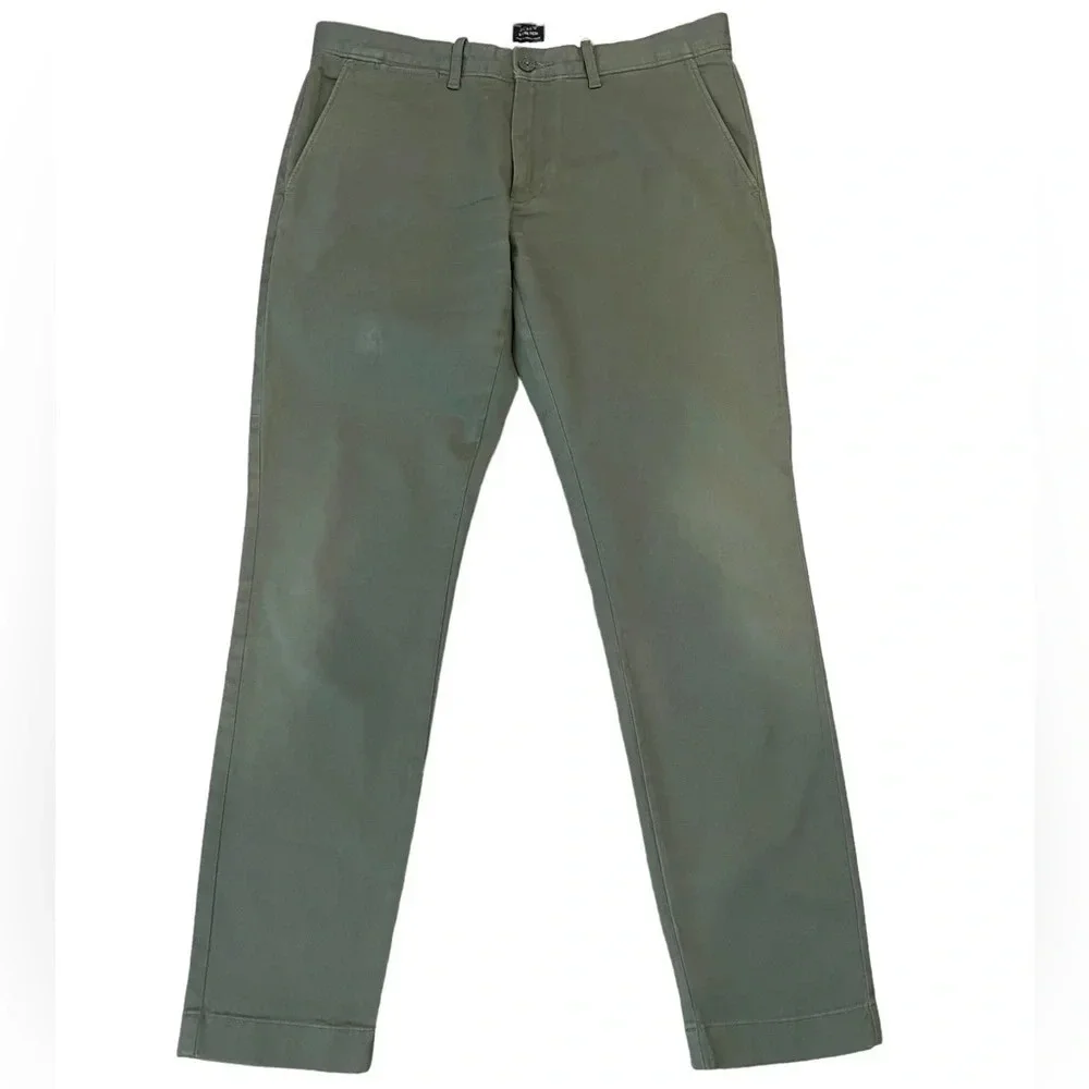 J crew 250 skinny pants stretch chino Catskill green, 32X30, NWT, Small Spot